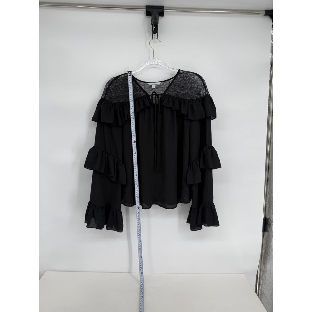 HM Womens Black Lace Yoke Ruffle Tiered Sleeve Tie Neck Blouse Top Sz L - Picture 2 of 8
